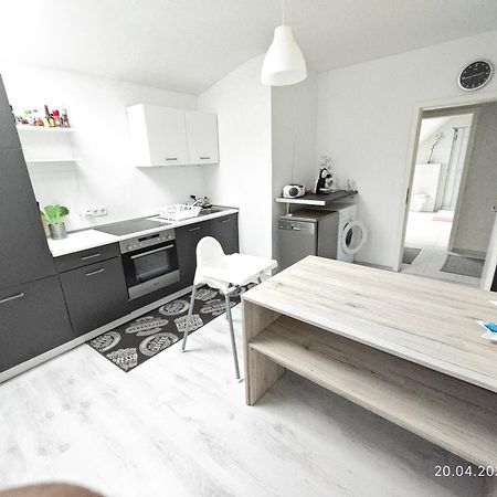 Apartament Urlaub Am Rhein Speyer Hockenheim Altlussheim Zewnętrze zdjęcie